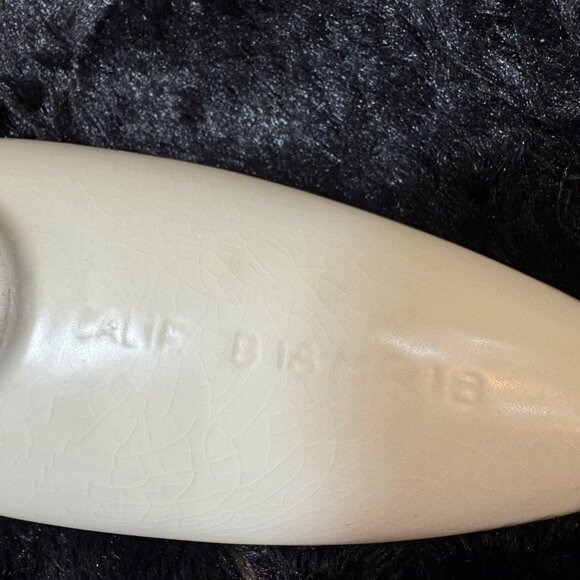 Mid-Century Maurice California Pottery Cream Ceramic Long Oval Dish - Picture 5 of 7